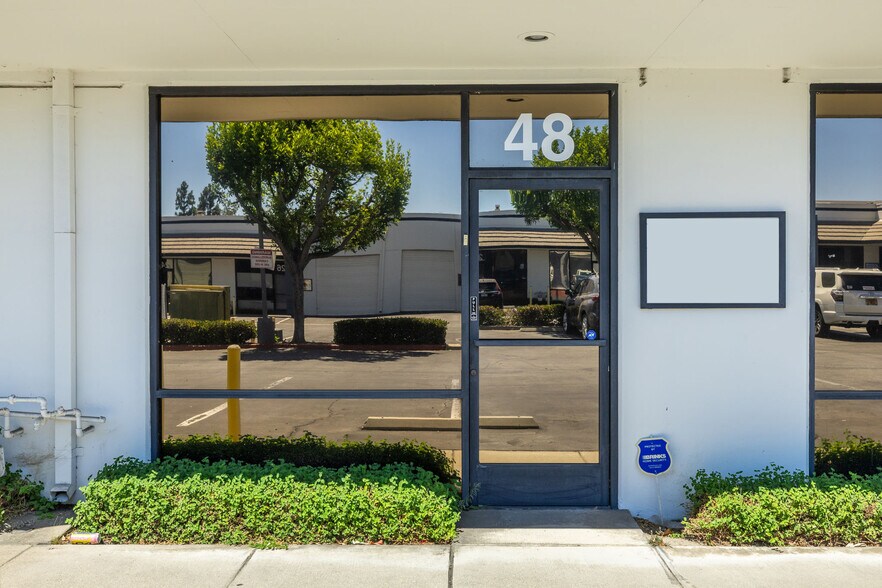 More Photos Of 2-72 N Central Ave, Upland Warehouse For Lease