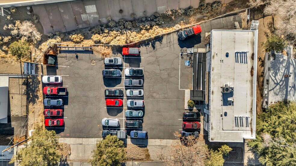 More Photos Of 904 W 7th St, Reno Office For Sale