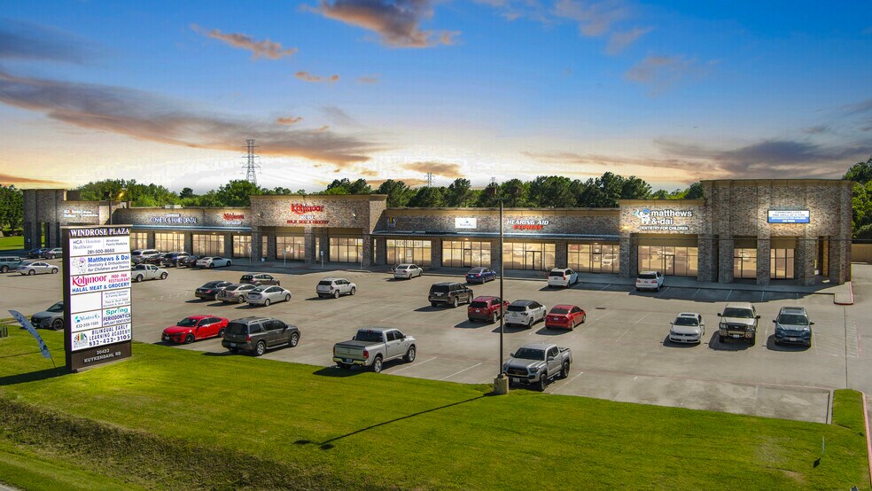 More Photos Of 20423 Kuykendahl Rd, Spring Storefront For Lease