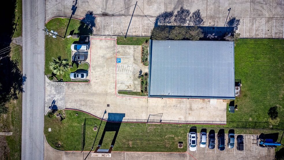 More Photos Of 16920 Mathis Church Rd, Houston Flex For Sale