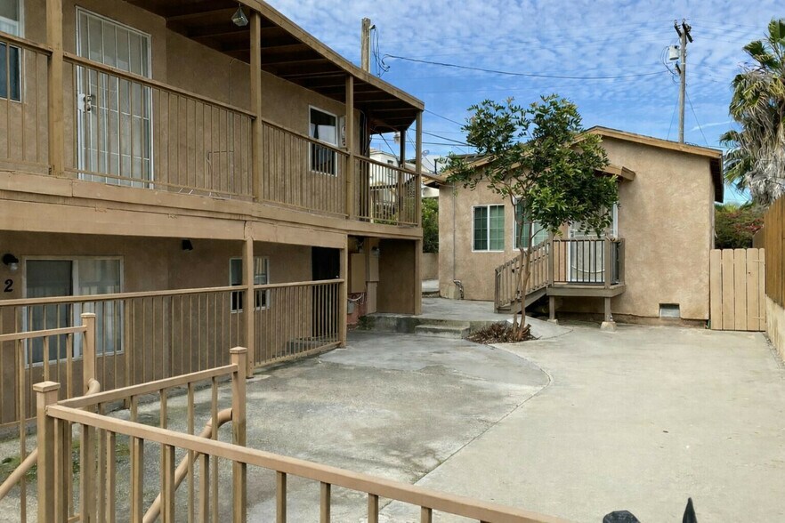 More Photos Of 2760-2762 Market St, San Diego Apartments For Sale