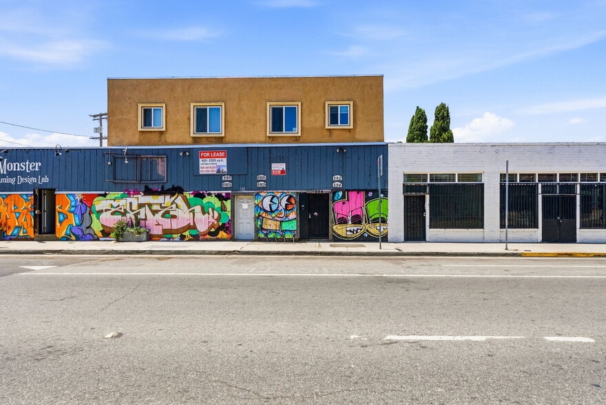 More Photos Of 586 W Avenue 28, Los Angeles Warehouse For Lease