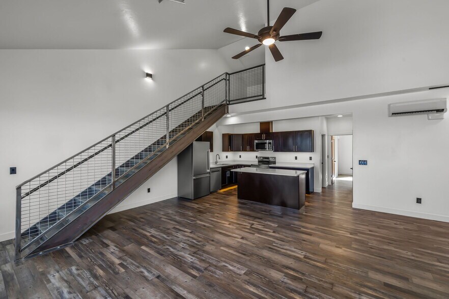 More Photos Of 1441-1461 NW 4th St, Redmond Apartments For Sale