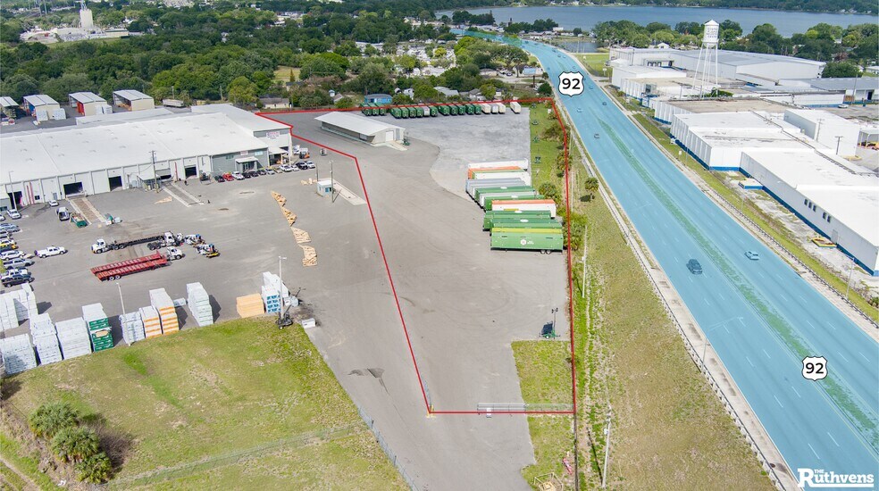 More Photos Of 500 McKean St, Auburndale Warehouse For Lease