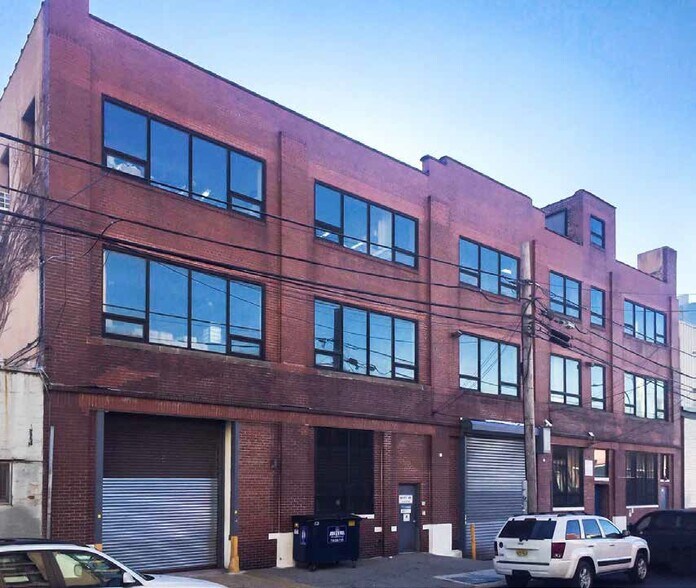 More Photos Of 10-39 45th Rd, Long Island City Manufacturing For Lease