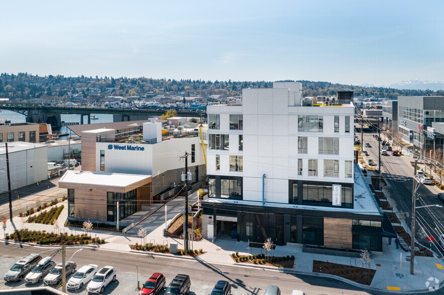 More Photos Of 1400 NW 45th St, Seattle General Retail For Sale