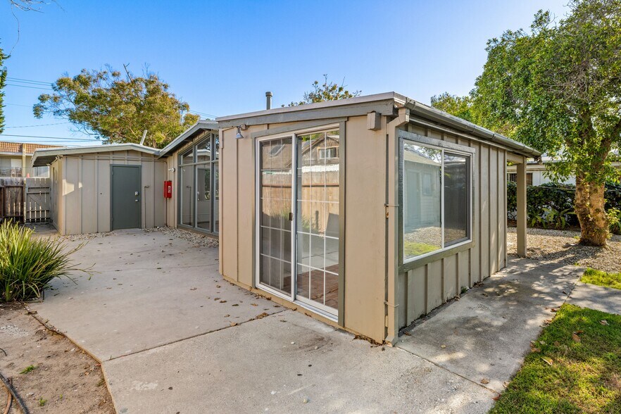 More Photos Of 6648 Del Playa Dr, Goleta Specialty For Sale