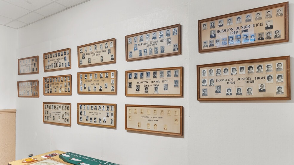 More Photos Of 14905 Oak St, Hosston Schools For Sale