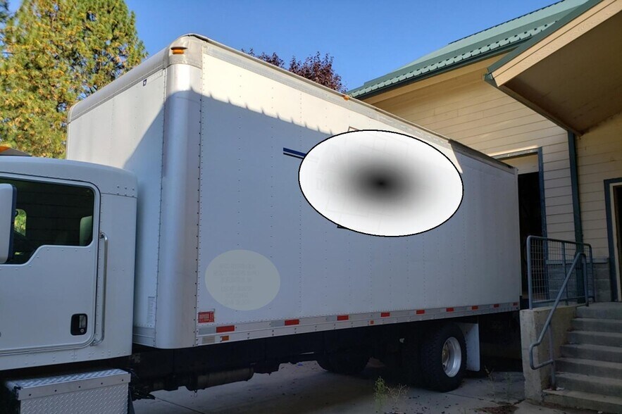 More Photos Of 10505 N Newport Hwy, Spokane Freestanding For Sale