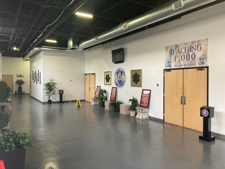 More Photos Of 371 Essex Rd, Tinton Falls Warehouse For Sale