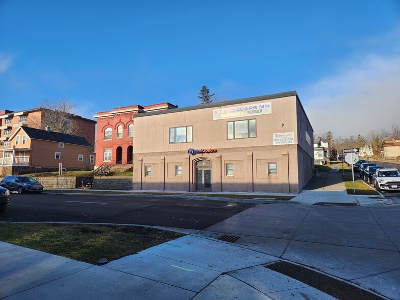 More Photos Of 831 E 2nd St, Duluth Office For Sale
