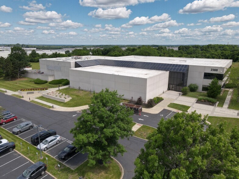 More Photos Of 2300 Litton Ln, Hebron Office Residential For Lease