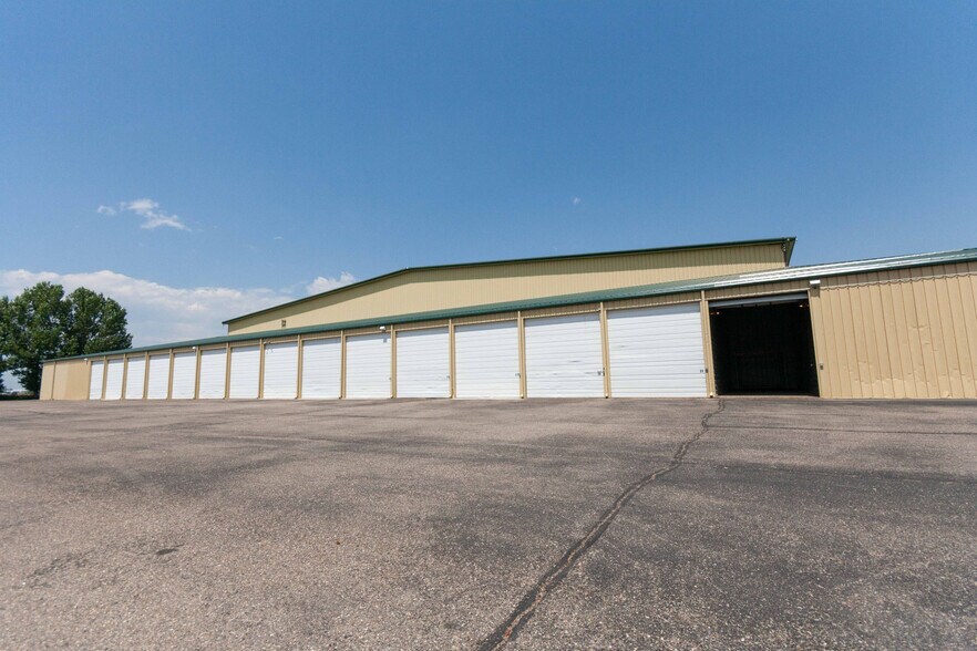 More Photos Of 4700 Marketplace Dr, Johnstown Warehouse For Sale