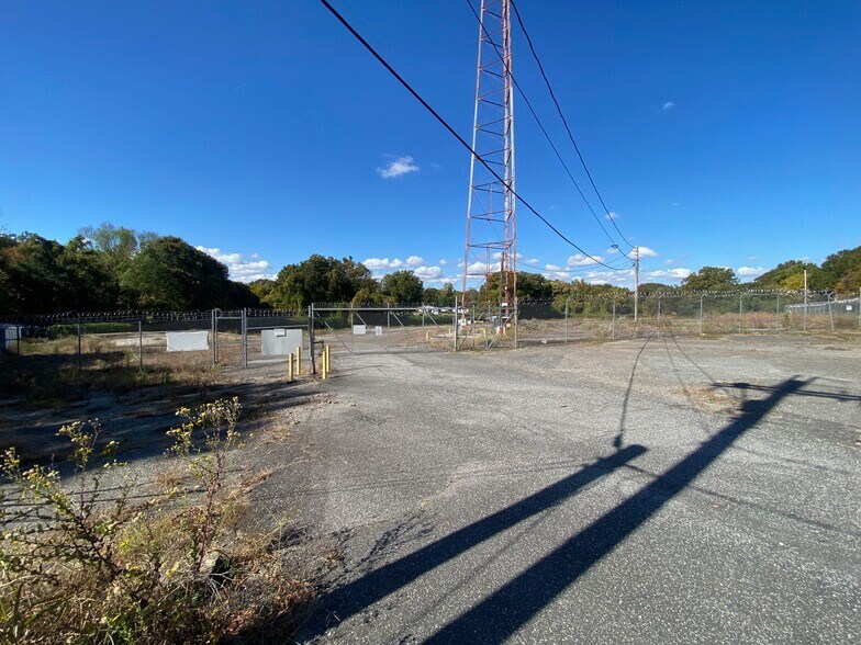 More Photos Of 859 Dr Martin Luther King Jr Way, Gastonia Land For Sale