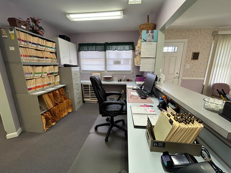 More Photos Of 1056 Harpersville Rd, Newport News Medical For Sale