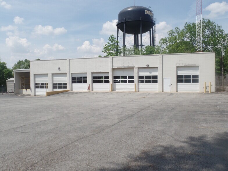 More Photos Of 110 Danville Pike, Hillsboro Unknown For Lease
