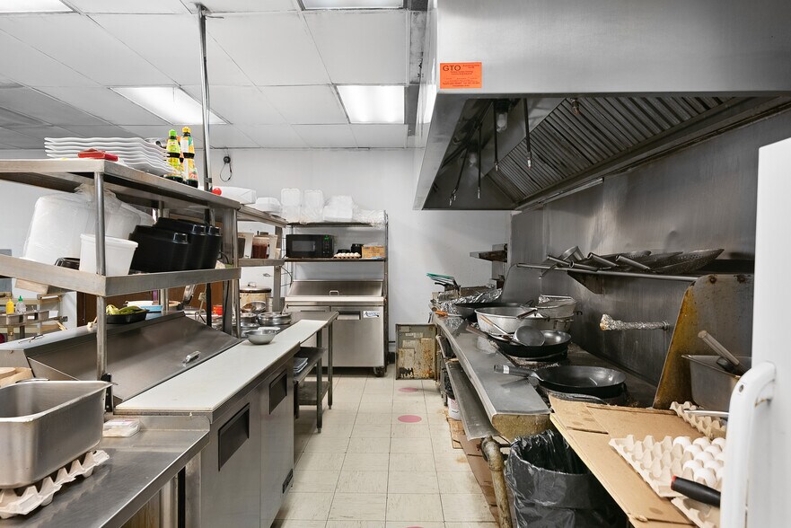 More Photos Of 136 E Walworth Ave, Delavan Restaurant For Sale