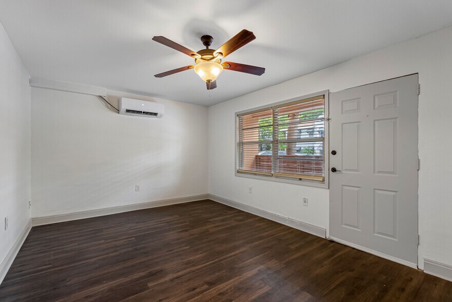 More Photos Of 1405 S Lorenzo Ave, Tampa Apartments For Sale