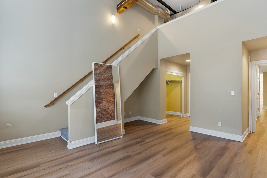More Photos Of 145 Liberty St NE, Salem Apartments For Sale