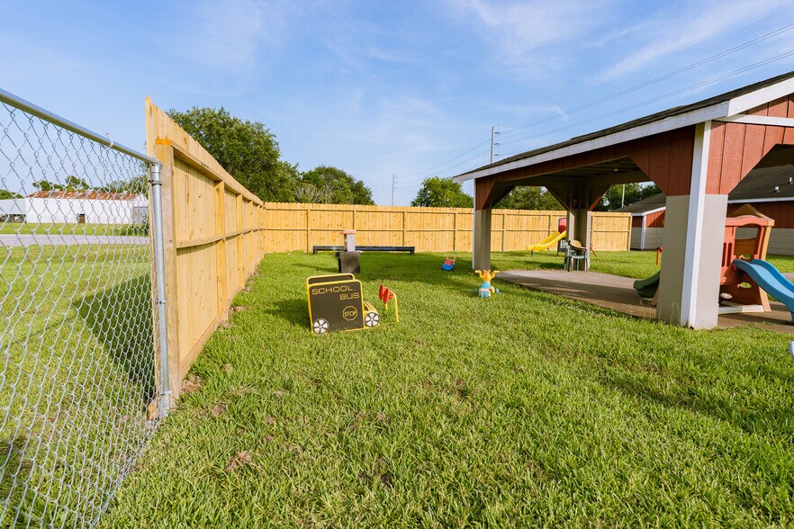 More Photos Of 5111 Powerline Rd, Richmond Daycare Center For Sale