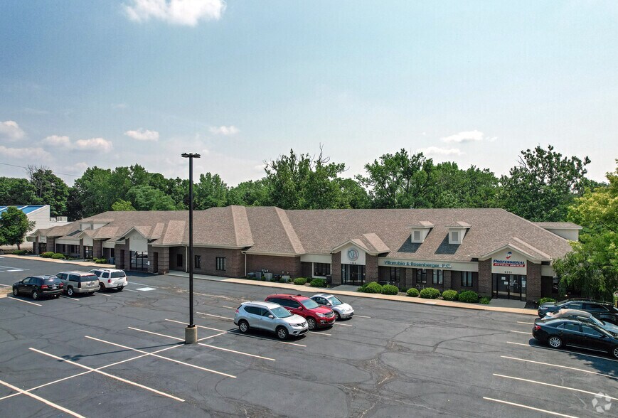More Photos Of 6313-6411 S East St, Indianapolis Unknown For Lease