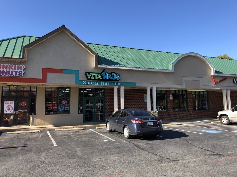 More Photos Of 2921 Crain Hwy, Waldorf General Retail For Lease