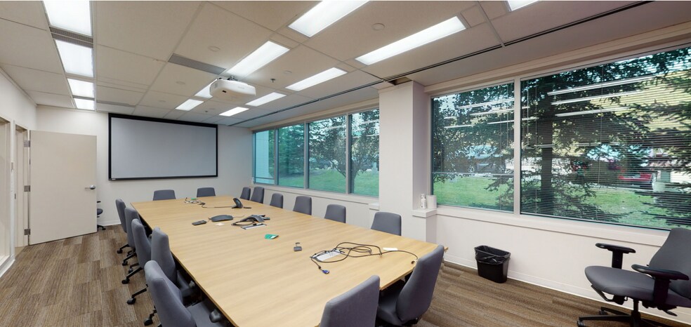 More Photos Of 6807 Railway St SE, Calgary Office For Lease