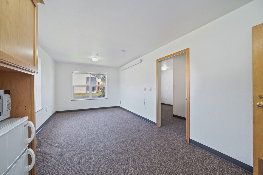 More Photos Of 35385 Tohl Ave, Nehalem Assisted Living For Sale