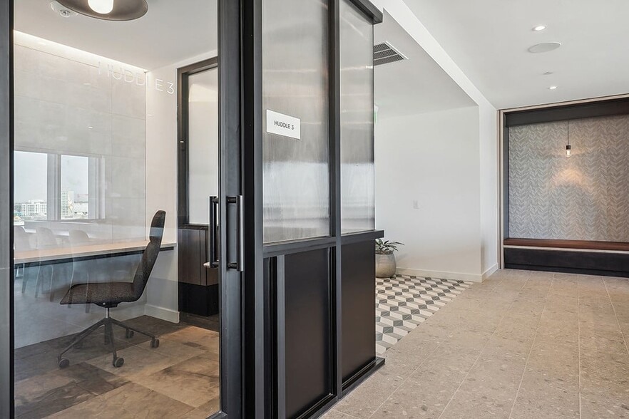 More Photos Of 2950 Arkins Ct, Denver Apartments For Lease