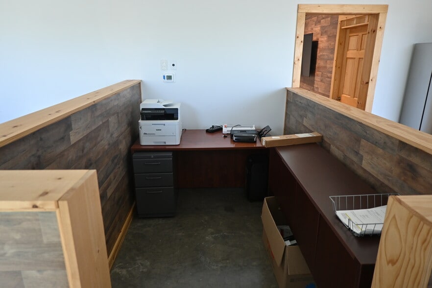 More Photos Of 3370 Rouse Rd, Orlando Storefront For Sale