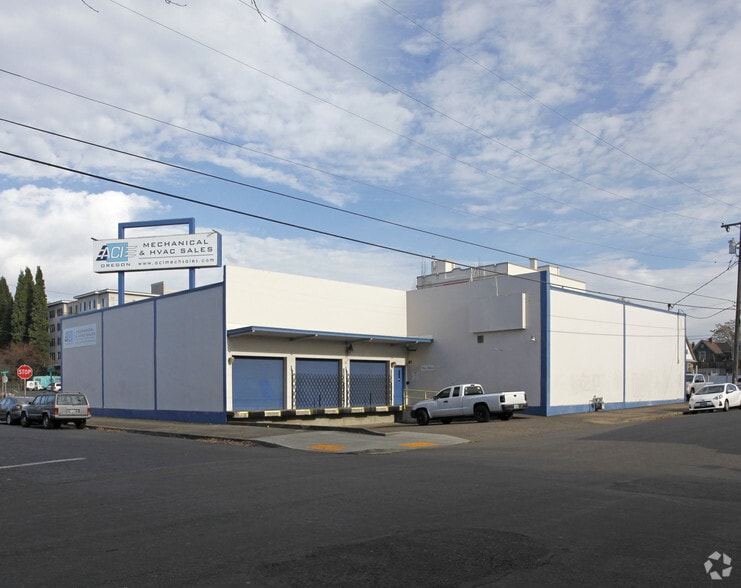 More Photos Of 1500 NE Sandy Blvd, Portland Warehouse For Lease