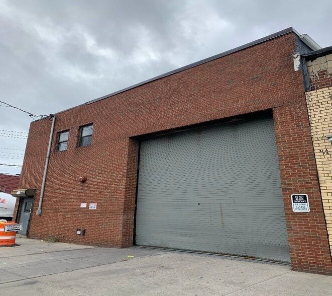 Primary Photo Of 149-18 Guy R Brewer Blvd, Jamaica Warehouse For Lease