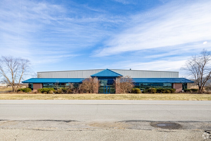 More Photos Of 440 Jonathan Willey Rd, Belle Vernon Warehouse For Sale