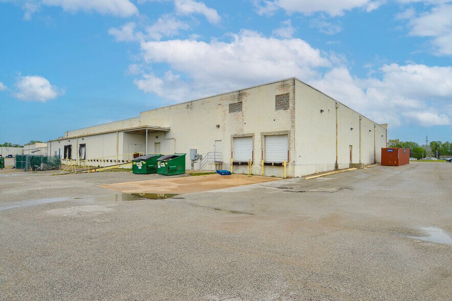 More Photos Of 1200 Camp Jackson Road, Cahokia Heights General Retail For Sale