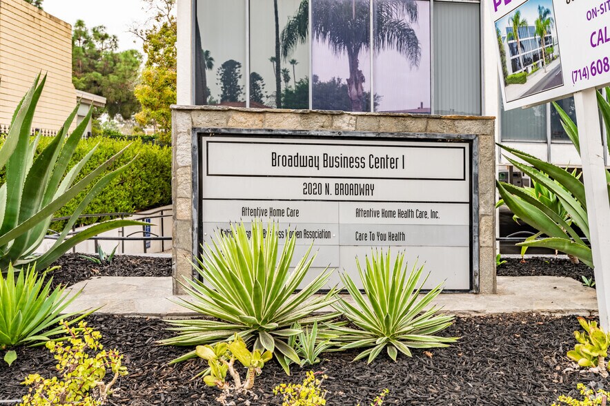 More Photos Of 2020 N Broadway, Santa Ana Office For Sale
