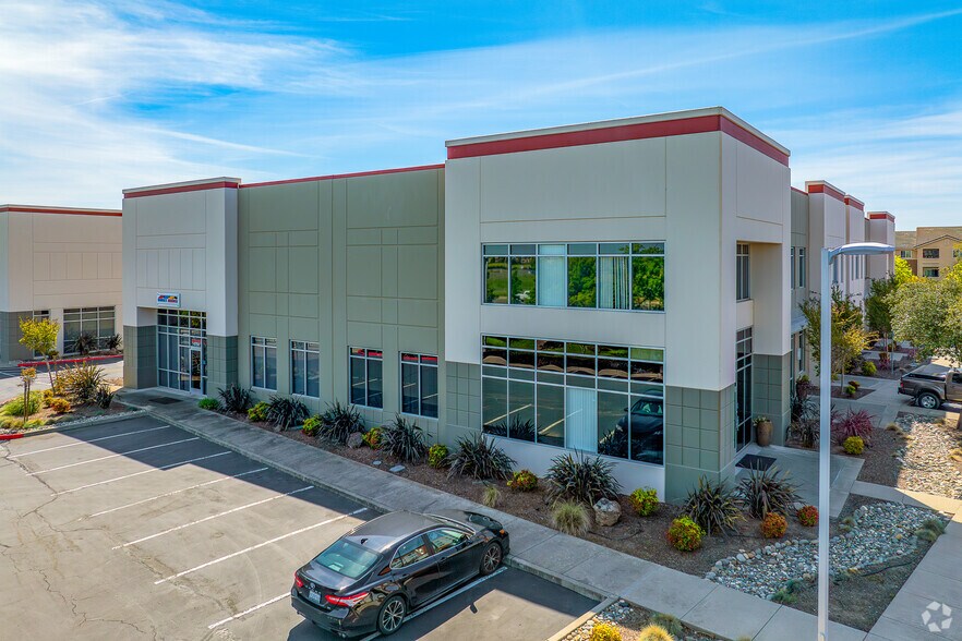 More Photos Of 4750-4794 Duckhorn Dr, Sacramento Research And Development For Lease