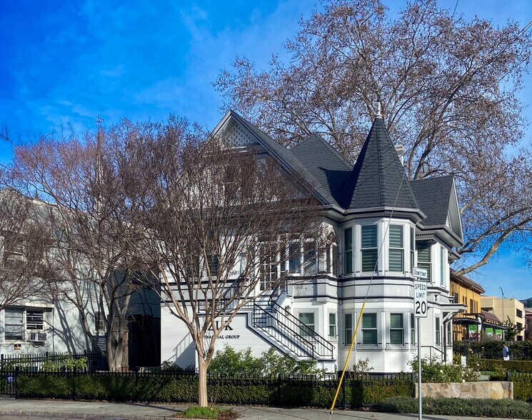 More Photos Of 700 Franklin St, Napa Office For Lease