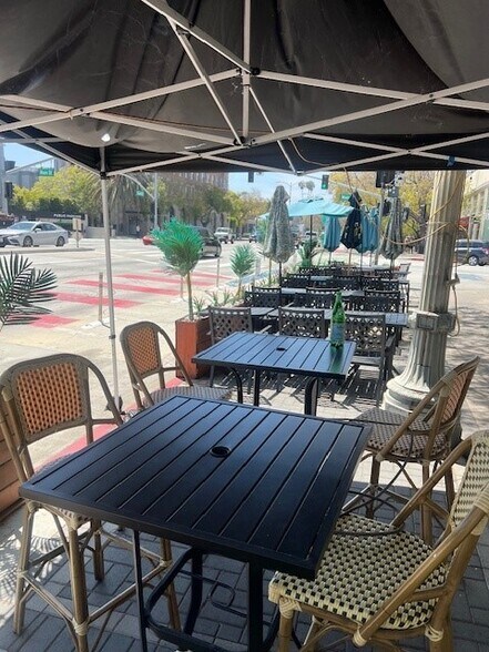 More Photos Of 3850 S Main St, Culver City Storefront Retail Office For Lease