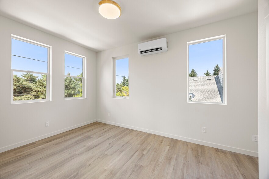 More Photos Of 5860 N Missouri Ave, Portland Apartments For Sale