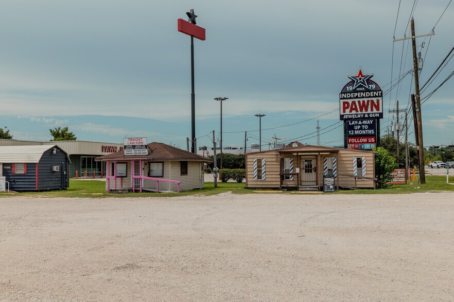 More Photos Of 23874 Loop 494, Porter Freestanding For Sale