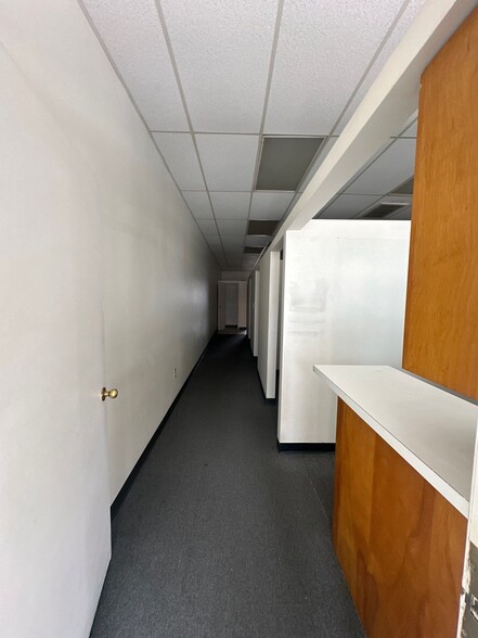 More Photos Of 127 E Garvey Ave, Monterey Park Storefront Retail Office For Lease