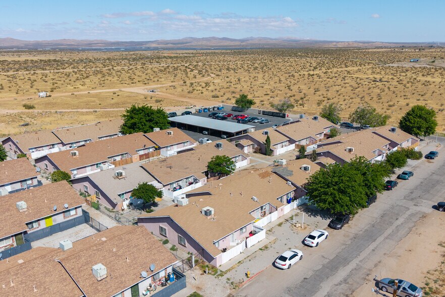 More Photos Of 11211 La Habra Ave, Adelanto Apartments For Sale