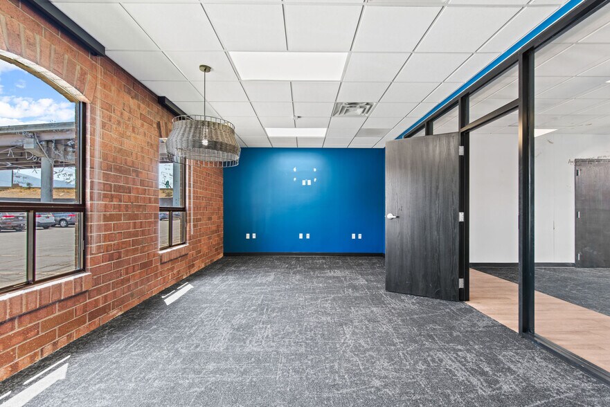 More Photos Of 345 W Bearcat Dr, Salt Lake City Office For Lease
