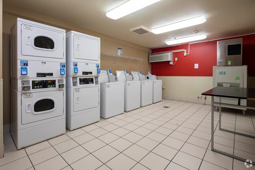 More Photos Of 572 E Beasley Rd, Jackson Hotel For Sale