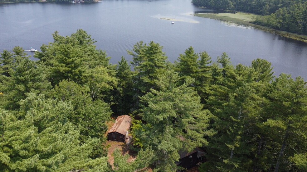 More Photos Of 12 W Shore Park Rd, Kingston Specialty For Sale