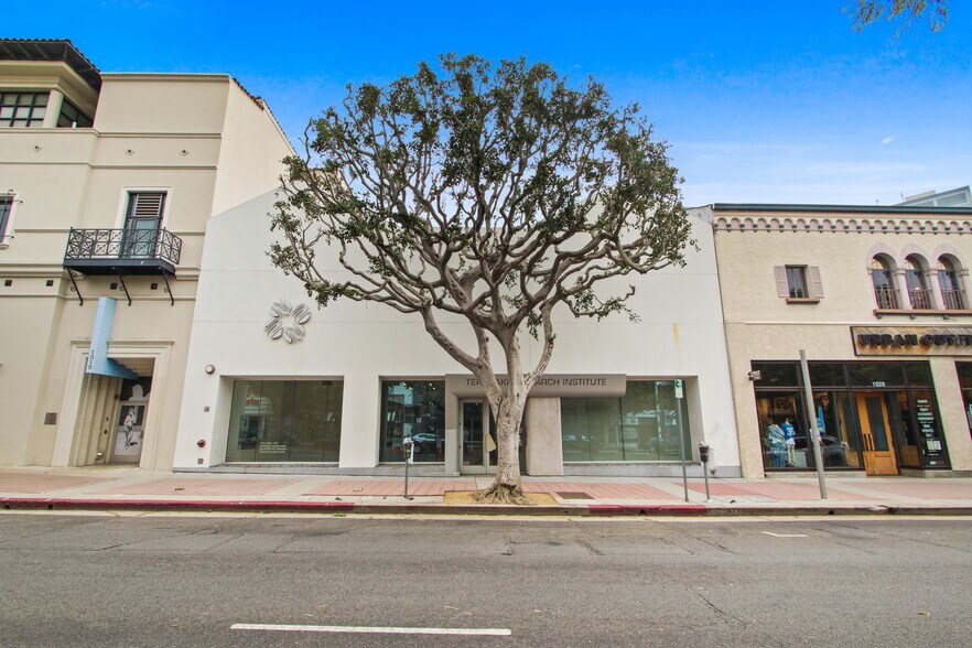 Primary Photo Of 1018-1024 Westwood Blvd, Los Angeles Storefront For Sale