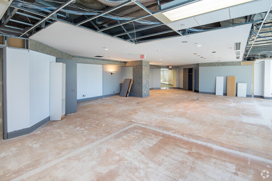 More Photos Of 111 Grangeway Ave, Toronto Office For Lease