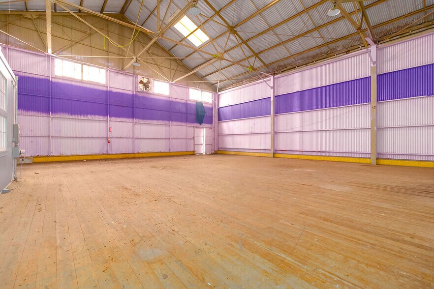 More Photos Of 138 Kamehameha Ave, Hilo Storefront For Sale