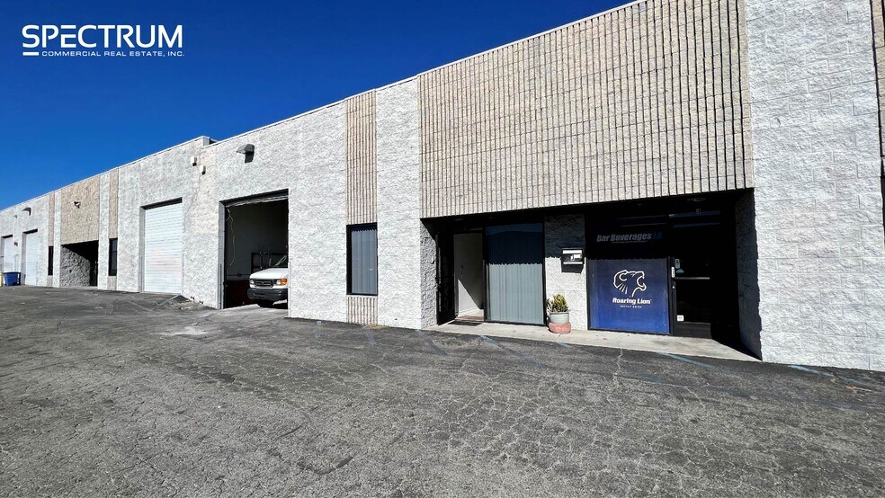 More Photos Of 8000 Wheatland Ave, Sun Valley Manufacturing For Lease