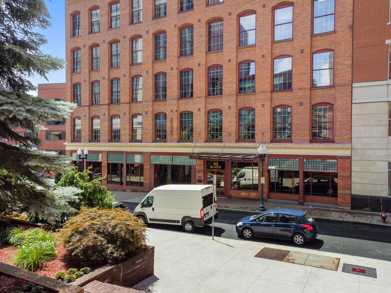 More Photos Of 40 Beaver St, Albany Office For Lease
